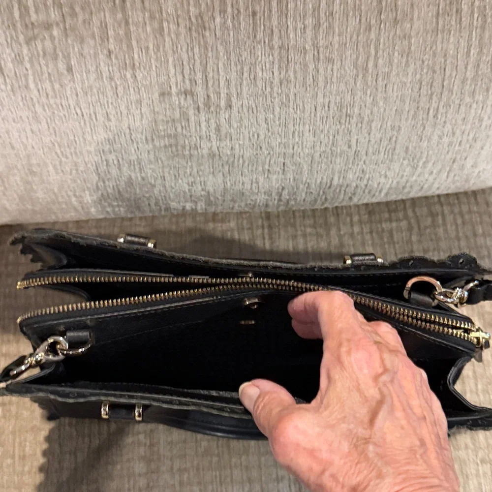 Kate Spade Black Scallop Lace Satchel 8 x 11 detachable strap gently used - Picture 11 of 12